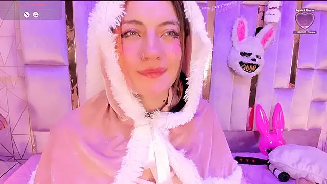 Snapshot of Broklinwhite_ chatting on 12-22-24, 04:27 Broklinwhite online show from 12-22-24, 04:27