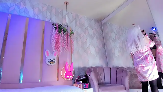 Snapshot of Broklinwhite_ chatting on 10-24-25, 02:57 Broklinwhite online show from 10-24-25, 02:57