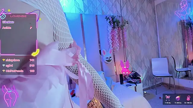 Broklinwhite  online show from 01-31-26, 07:11