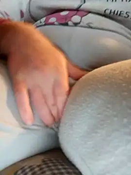 LadyMinnie online show from 04-19-26, 07:27