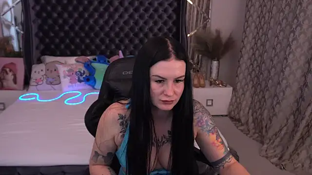 AmberDismond online show from 09-18-25, 01:02