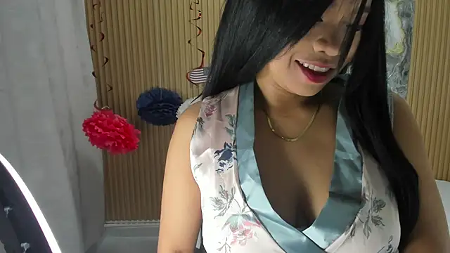 Lili 16 online show from 09-12-25, 11:10