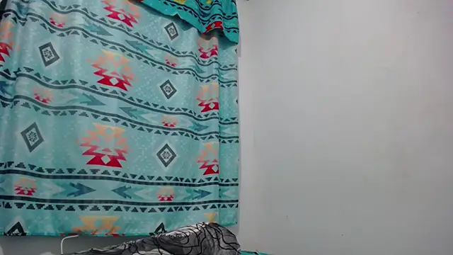 Snapshot of GiveLove1 chatting on 01-08-25, 12:17 GiveLove1 online show from 01-08-25, 12:17