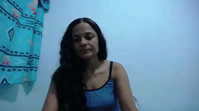 Snapshot of GiveLove1 chatting on 01-18-25, 05:52 GiveLove1 online show from 01-18-25, 05:52