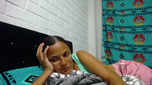 Snapshot of GiveLove1 chatting on 03-03-25, 02:47 GiveLove1 online show from 03-03-25, 02:47