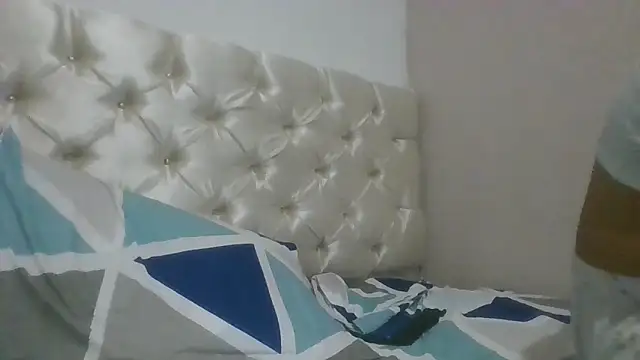 Snapshot of GiveLove1 chatting on 12-04-25, 04:22 GiveLove1 online show from 12-04-25, 04:22