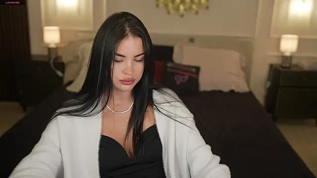 Tina Breeze online show from 07-11-26, 07:22