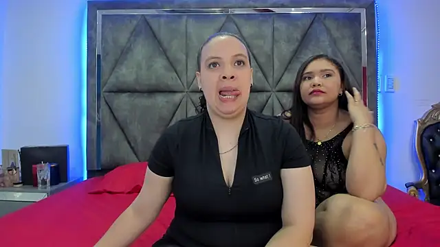 Snapshot of Danielaandximena chatting on 03-01-25, 02:26 Danielaandximena online show from 03-01-25, 02:26