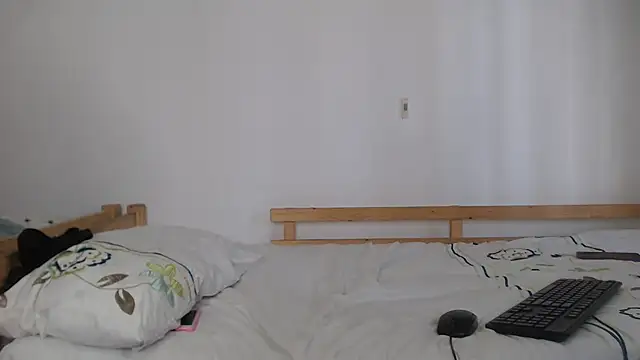 Snapshot of SexyKate852 chatting on 01-28-25, 11:17 SexyKate852 online show from 01-28-25, 11:17