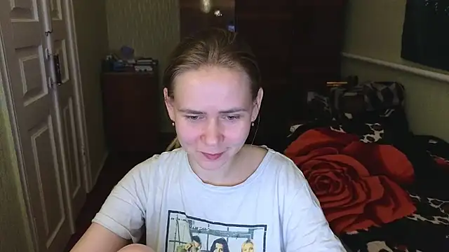 Riley Roo online show from 12-13-24, 09:52