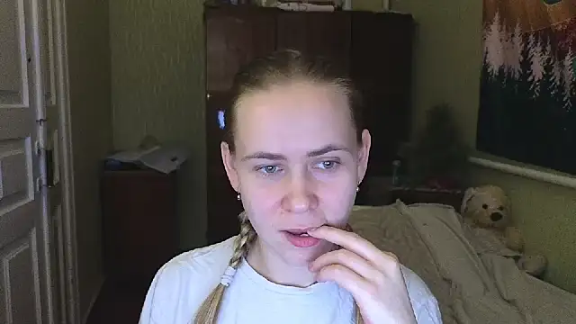 Riley Roo online show from 01-09-25, 05:43