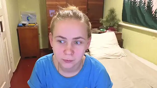 Riley Roo online show from 01-11-25, 07:05