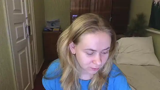 Riley Roo online show from 01-15-25, 05:58