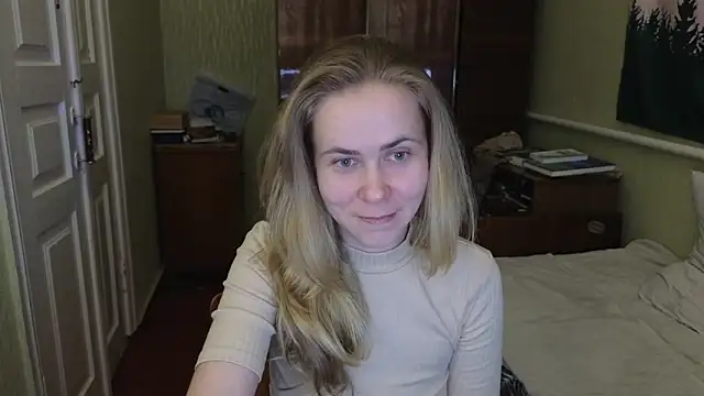 Riley Roo online show from 03-14-25, 06:18