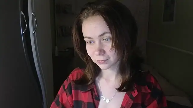 Riley Roo online show from 11-24-25, 05:01