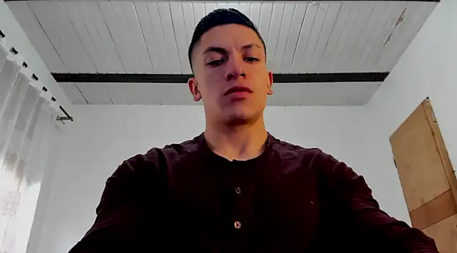 Snapshot of aquiles_51 chatting on 12-01-24, 10:32 aquiles 51 online show from 12-01-24, 10:32