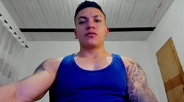 Snapshot of aquiles_51 chatting on 12-21-24, 12:09 aquiles 51 online show from 12-21-24, 12:09