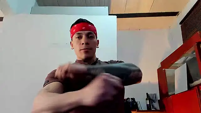 Snapshot of aquiles_51 chatting on 10-07-25, 08:50 aquiles 51 online show from 10-07-25, 08:50