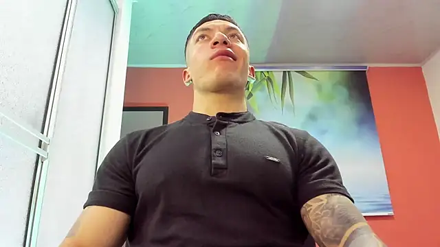 aquiles 51 online show from 12-20-25, 04:14