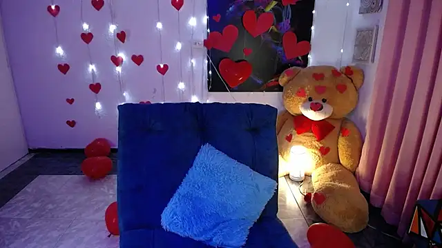 IsaBaileys  online show from 02-15-25, 10:31