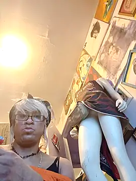 Mune Raez 6 online show from 10-31-25, 03:07