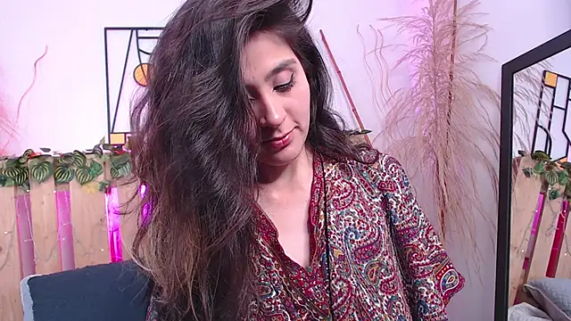 emily amaya online show from 02-12-25, 07:44