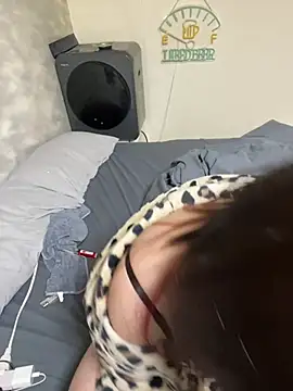 miyabi room online show from 02-04-26, 01:06