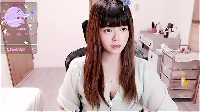 a0513 online show from 10-28-25, 03:14