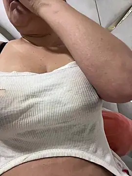 Snapshot of ruby_santana777 chatting on 02-20-25, 03:41 ruby santana777 online show from 02-20-25, 03:41