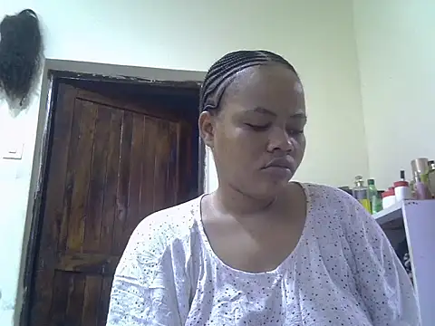 Snapshot of Amberay1 chatting on 02-24-26, 04:21 Amberay1 online show from 02-24-26, 04:21