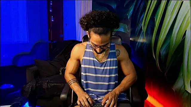 Romeocolin online show from 02-01-26, 09:24