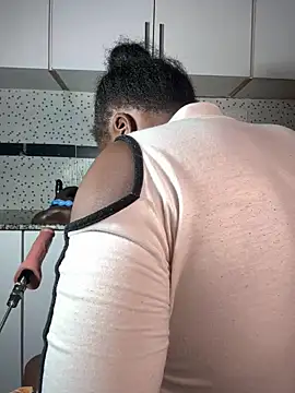 Bella045 online show from 04-03-26, 10:02