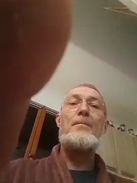 Snapshot of 60philippe chatting on 12-26-24, 05:51 60philippe online show from 12-26-24, 05:51