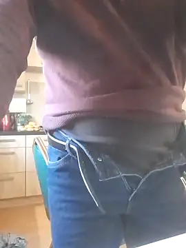 Snapshot of 60philippe chatting on 02-02-25, 09:08 60philippe online show from 02-02-25, 09:08