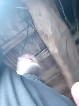 Snapshot of 60philippe chatting on 11-27-25, 08:49 60philippe online show from 11-27-25, 08:49