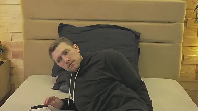 EthanPinkman online show from 04-20-26, 04:15