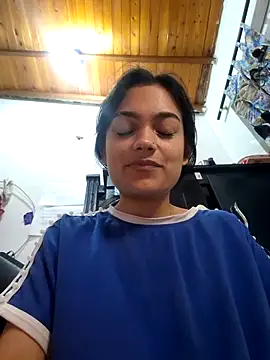 littlemelii online show from 12-22-24, 08:38