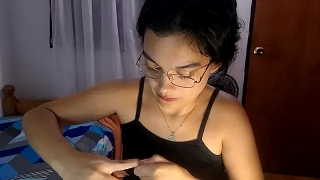 littlemelii online show from 07-17-26, 10:25