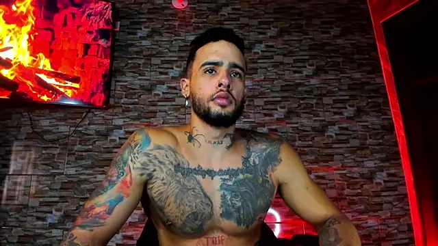 Snapshot of Seth_Owner chatting on 02-06-25, 04:58 Seth Owner online show from 02-06-25, 04:58