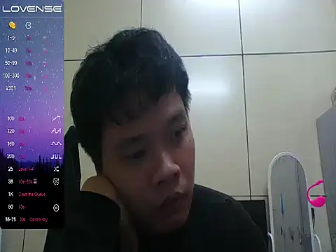 Snapshot of Kelvin_kol chatting on 02-01-25, 04:33 Kelvin kol online show from 02-01-25, 04:33