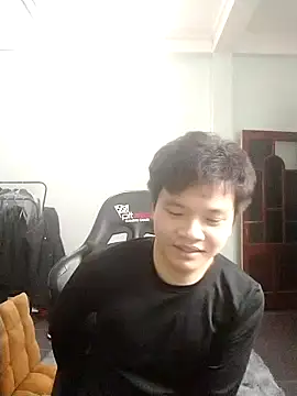 Snapshot of Kelvin_kol chatting on 02-13-25, 04:17 Kelvin kol online show from 02-13-25, 04:17