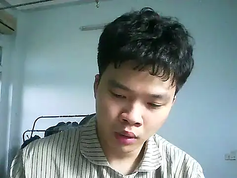 Snapshot of Kelvin_kol chatting on 03-02-25, 07:54 Kelvin kol online show from 03-02-25, 07:54
