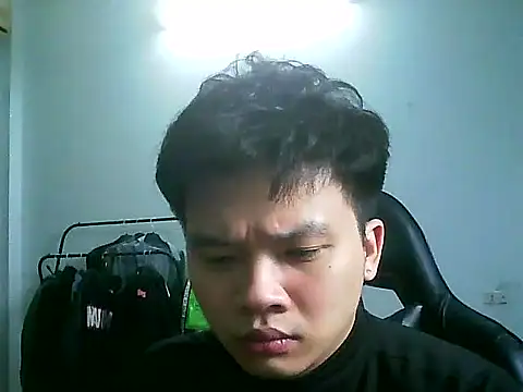 Snapshot of Kelvin_kol chatting on 03-07-25, 03:39 Kelvin kol online show from 03-07-25, 03:39