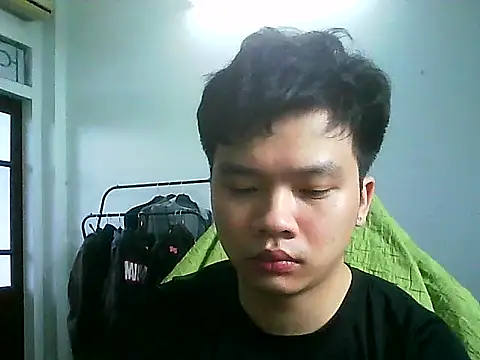 Snapshot of Kelvin_kol chatting on 03-09-25, 08:07 Kelvin kol online show from 03-09-25, 08:07