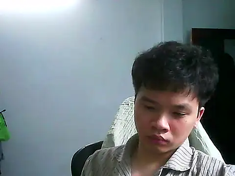 Snapshot of Kelvin_kol chatting on 03-12-25, 11:31 Kelvin kol online show from 03-12-25, 11:31