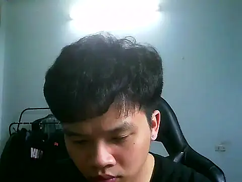 Snapshot of Kelvin_kol chatting on 03-14-25, 04:40 Kelvin kol online show from 03-14-25, 04:40