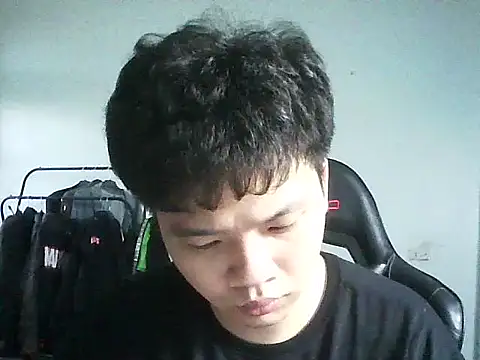 Snapshot of Kelvin_kol chatting on 03-15-25, 02:46 Kelvin kol online show from 03-15-25, 02:46