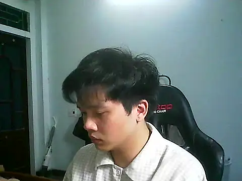 Snapshot of Kelvin_kol chatting on 03-08-26, 10:52 Kelvin kol online show from 03-08-26, 10:52