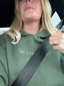 JodiSands online show from 12-28-24, 03:59