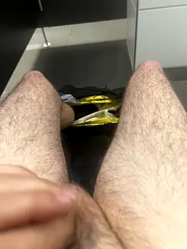 Snapshot of Drummer112 chatting on 01-08-26, 12:51 Drummer112 online show from 01-08-26, 12:51